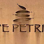 'e Petri